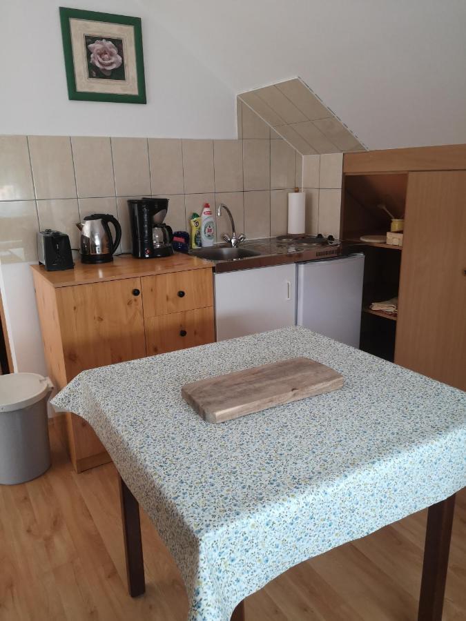Csillag ház Appartamento Mosonmagyaróvár Esterno foto